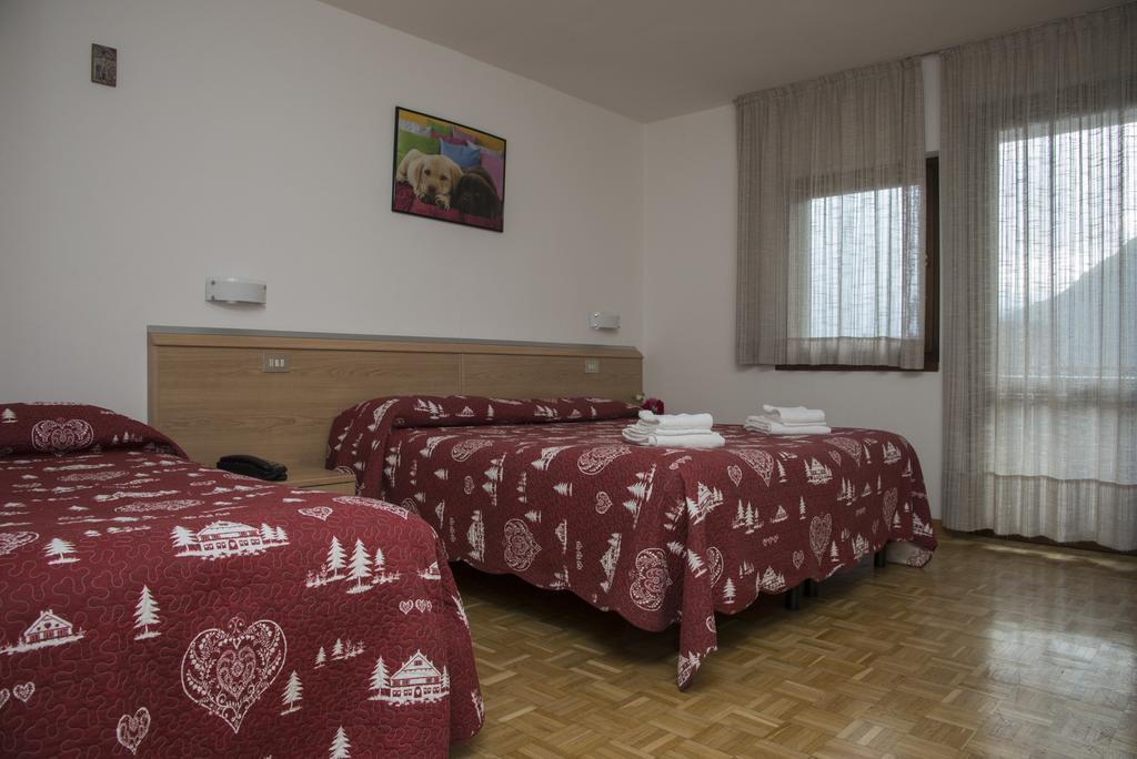 Hotel Cima Tosa Сан-Лоренцо-ин-Банале Экстерьер фото