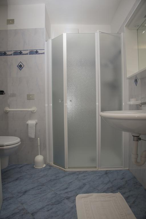 Hotel Cima Tosa Сан-Лоренцо-ин-Банале Экстерьер фото